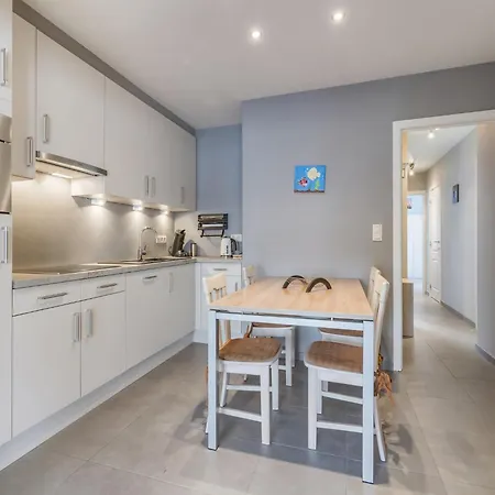 Apartment Near Seafront In Knokke-Heist, Cleaning Included Apartment Blankenberge
