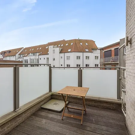 Apartment Retreat W Terrace & Wi-fi, Cleaning Included Blankenberge