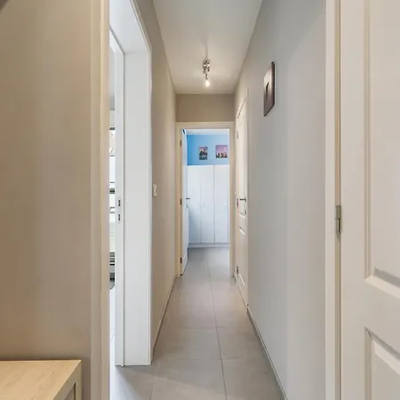Apartment Near Seafront In Knokke-Heist, Cleaning Included Apartment *