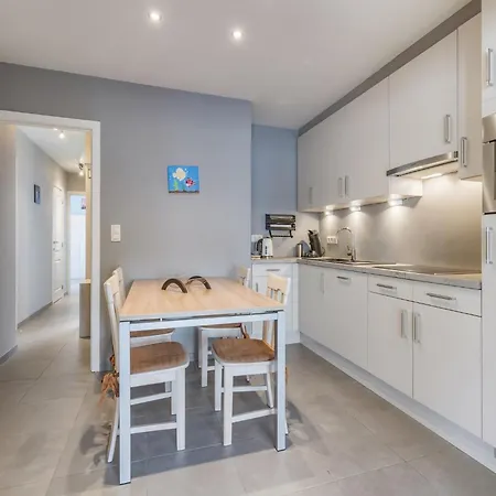 Apartment Near Seafront In Knokke-Heist, Cleaning Included