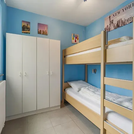 Apartment Near Seafront In Knokke-Heist, Cleaning Included Apartment
