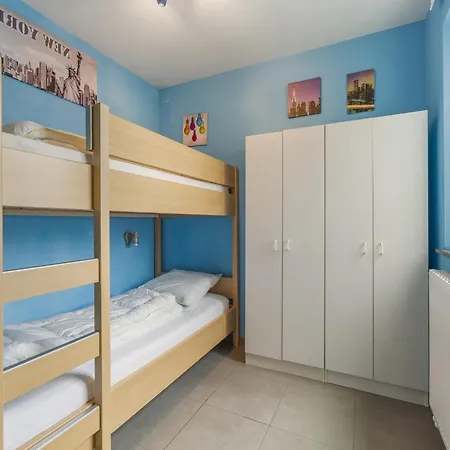 Apartment Near Seafront In Knokke-Heist, Cleaning Included Apartment *